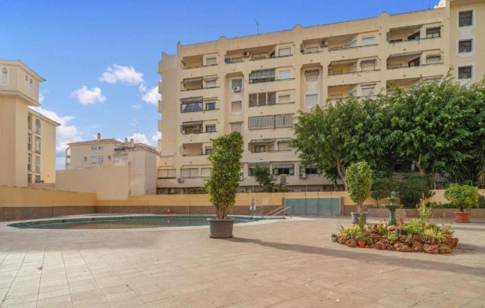 Image No.25-1 Bed Apartment for sale