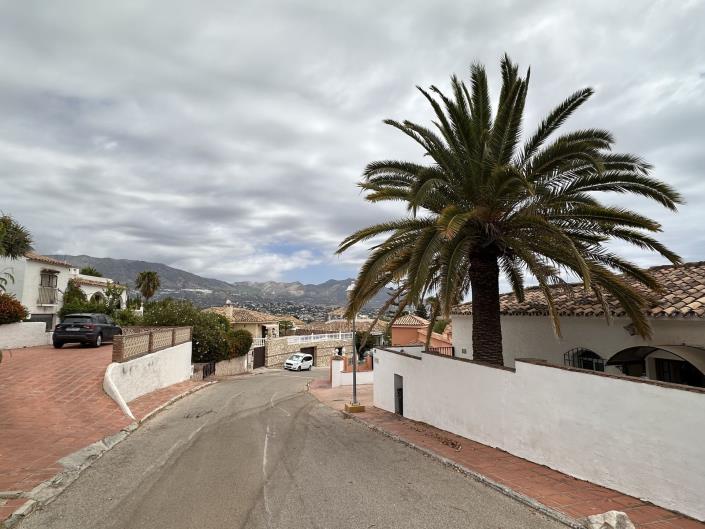 Image No.48-4 Bed House/Villa for sale