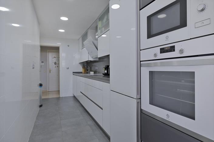 Image No.6-2 Bed Apartment for sale