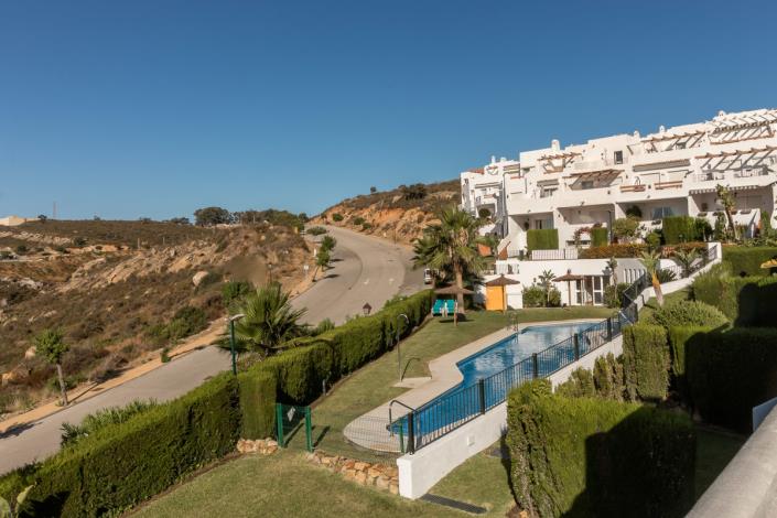 Image No.1-4 Bed Townhouse for sale
