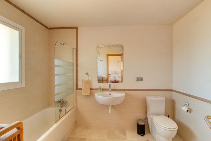 Image No.30-Maison de ville de 4 chambres à vendre à Manilva