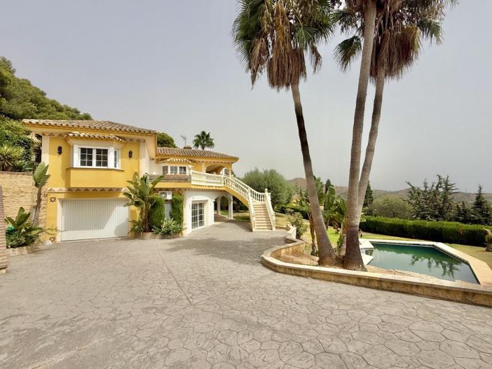 Image No.3-5 Bed Villa / Detached for sale