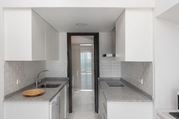 Image No.5-4 Bed Semi-Detached for sale