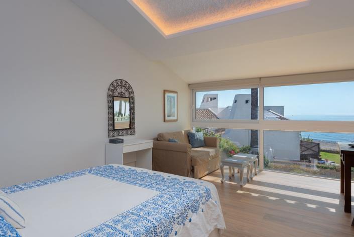 Image No.21-4 Bed Semi-Detached for sale