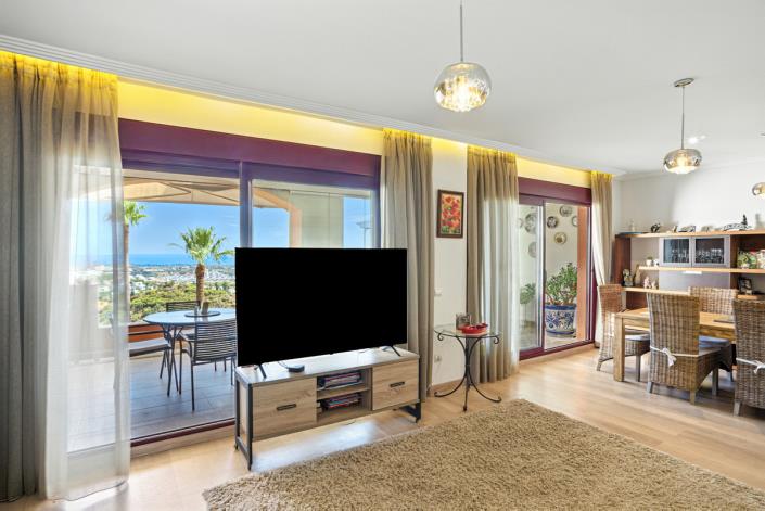 Image No.1-3 Bed Townhouse for sale