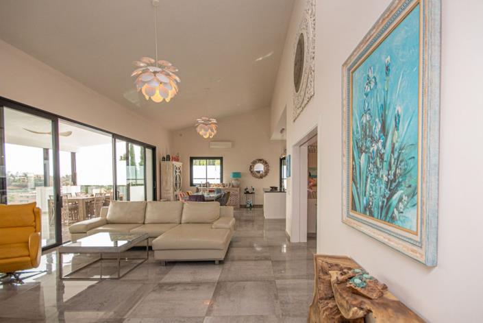 Image No.24-4 Bed Villa for sale