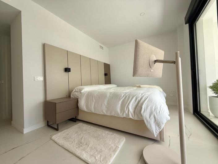 Image No.5-2 Bed Apartment for sale