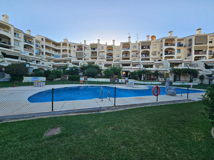 Image No.21-2 Bed Apartment for sale