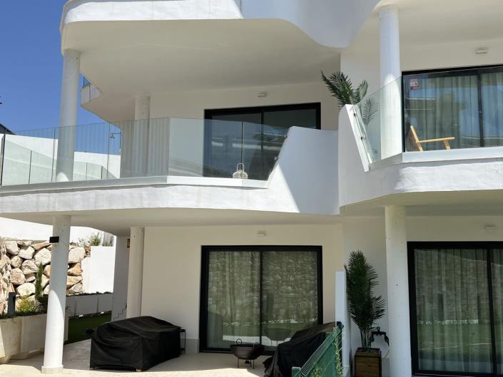 Image No.1-3 Bed Apartment for sale
