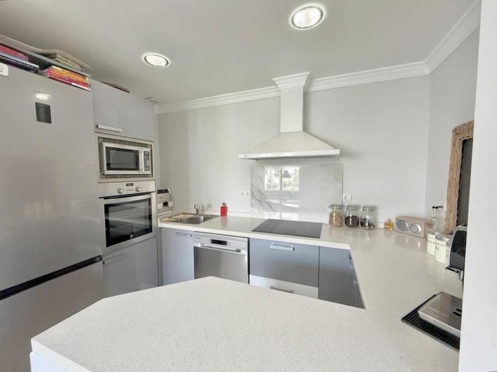 Image No.14-2 Bed Apartment for sale