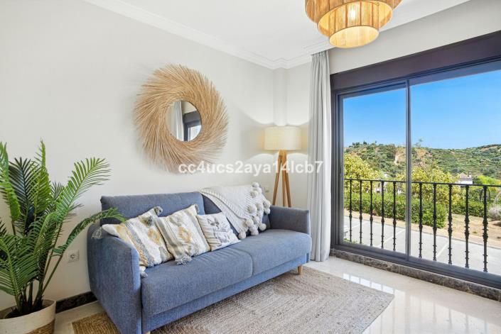 Image No.36-3 Bed Villa / Detached for sale