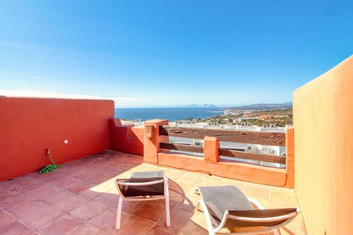 Image No.2-3 Bed Townhouse for sale