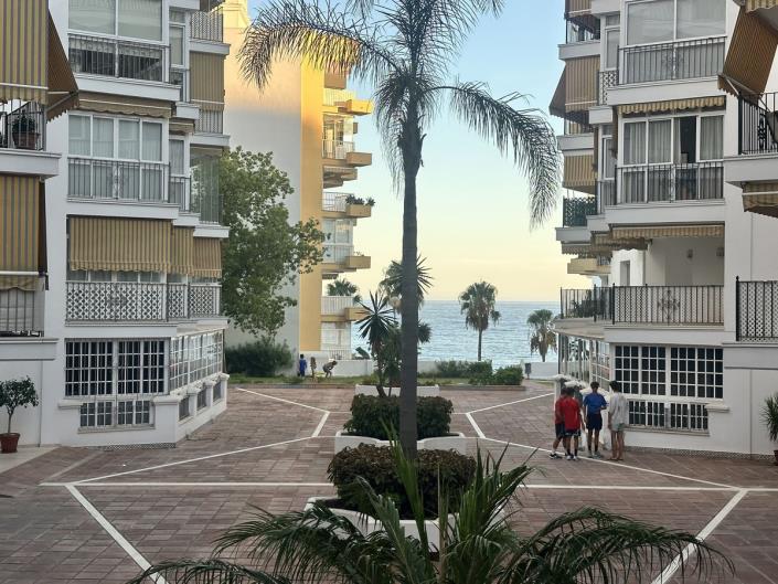 Image No.34-1 Bed Apartment for sale