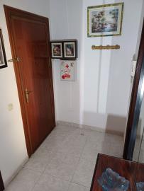 8-e64a9055bba3e77ac8aca3b893cdf826
