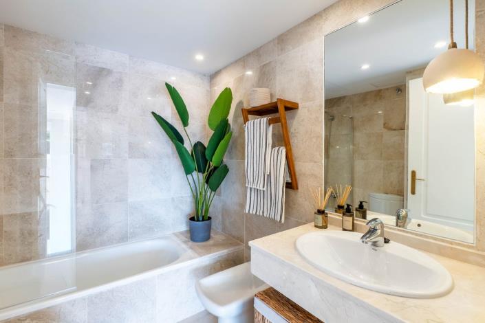 Image No.13-3 Bed Duplex for sale