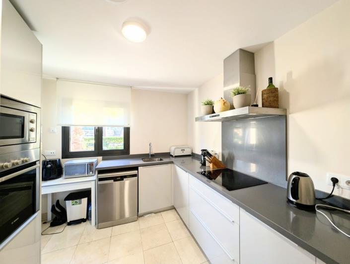 Image No.5-2 Bed Apartment for sale