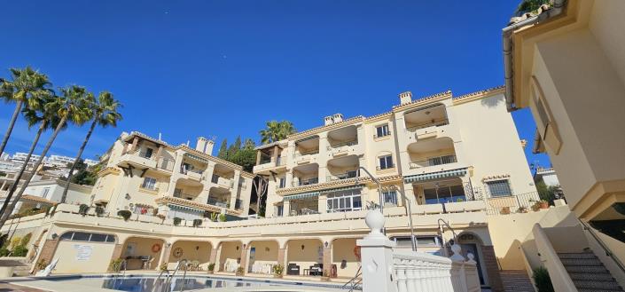 Image No.1-3 Bed Apartment for sale