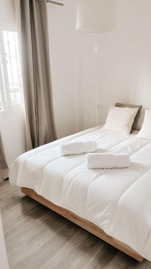 Image No.15-3 Bed Apartment for sale