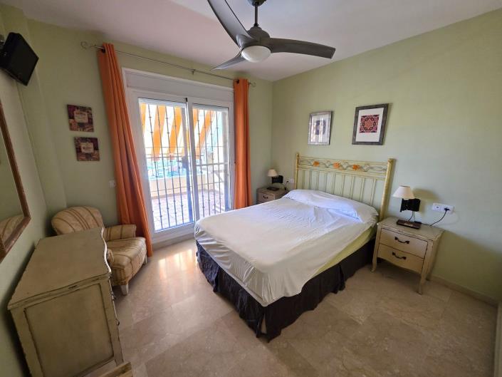 Image No.8-2 Bed Apartment for sale