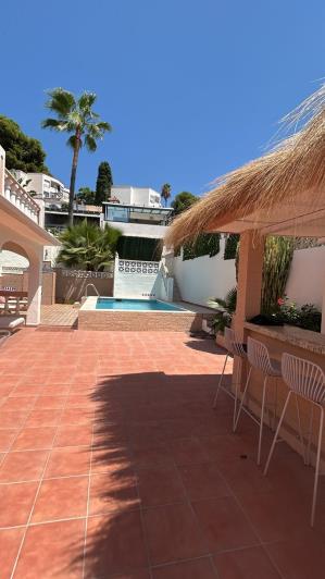 Image No.3-3 Bed Villa / Detached for sale