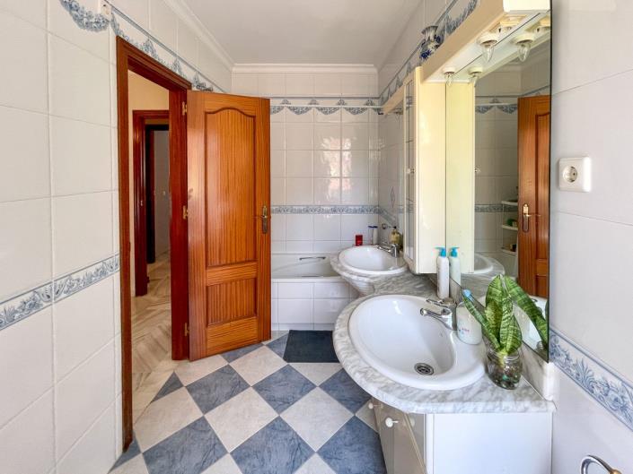 Image No.28-Villa / Détaché de 3 chambres à vendre à Mijas