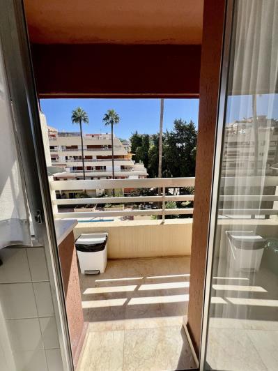 Image No.10-3 Bed Apartment for sale