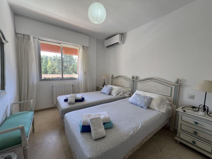 Image No.12-3 Bed Apartment for sale