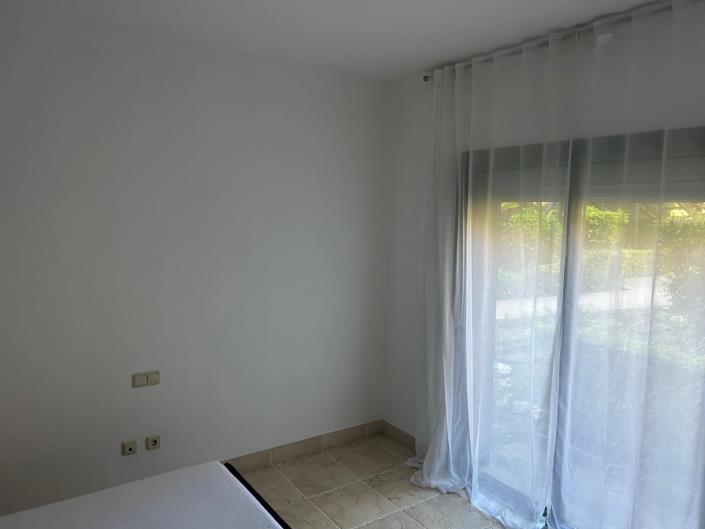 Image No.11-3 Bed Apartment for sale