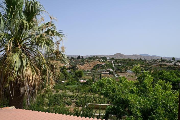 Image No.11-3 Bed Villa for sale