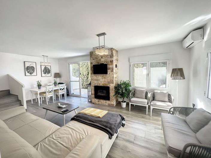 Image No.8-Jumelé de 3 chambres à vendre à Mijas