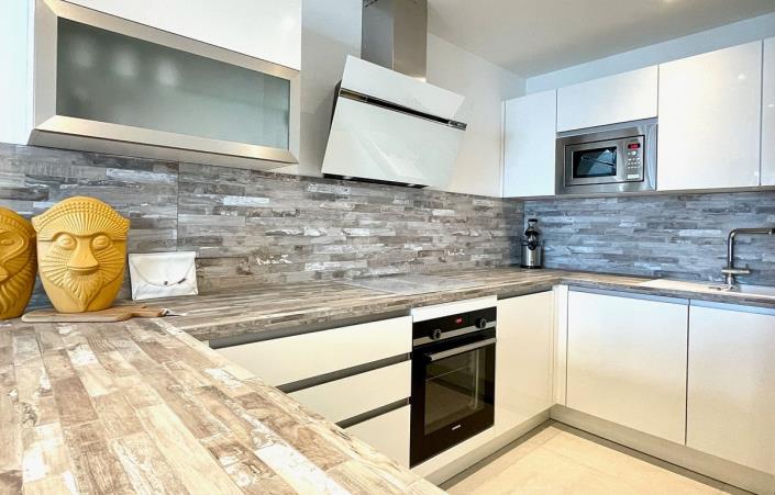 Image No.14-3 Bed Duplex for sale