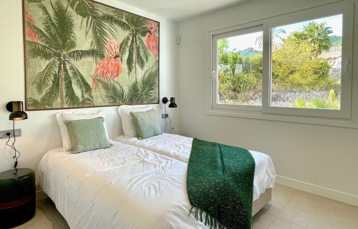 Image No.16-3 Bed Duplex for sale