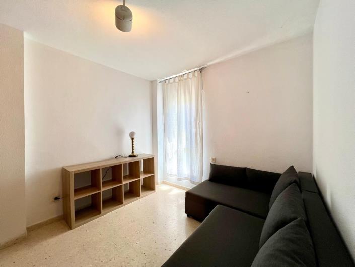 Image No.14-3 Bed Apartment for sale