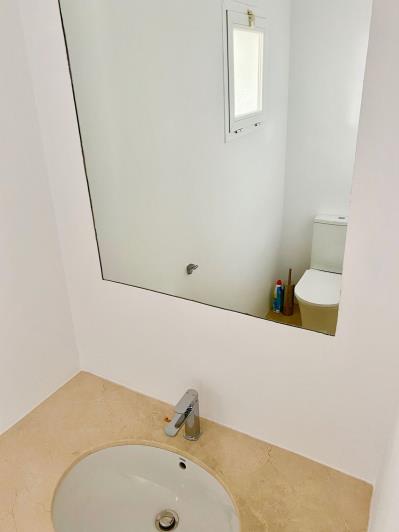 Image No.23-3 Bed Townhouse for sale