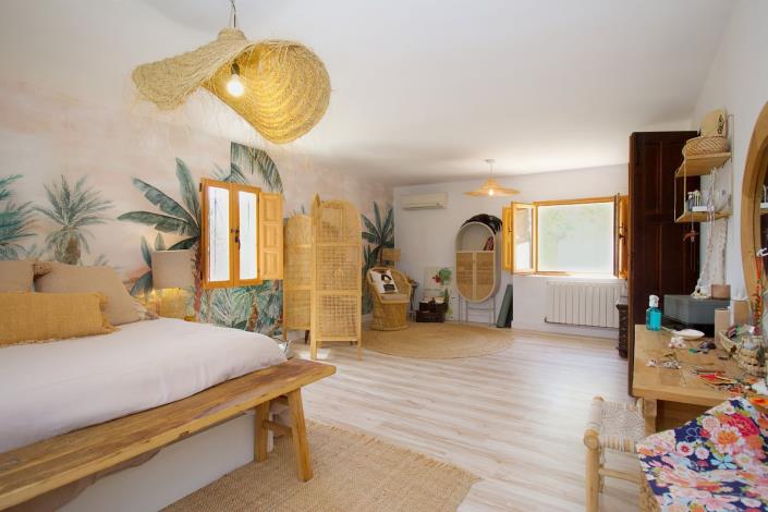 Image No.20-Villa / Détaché de 8 chambres à vendre à Coin