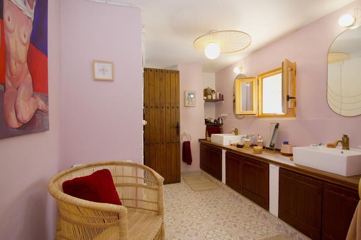 Image No.23-Villa / Détaché de 8 chambres à vendre à Coin