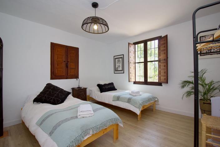 Image No.29-Villa / Détaché de 8 chambres à vendre à Coin