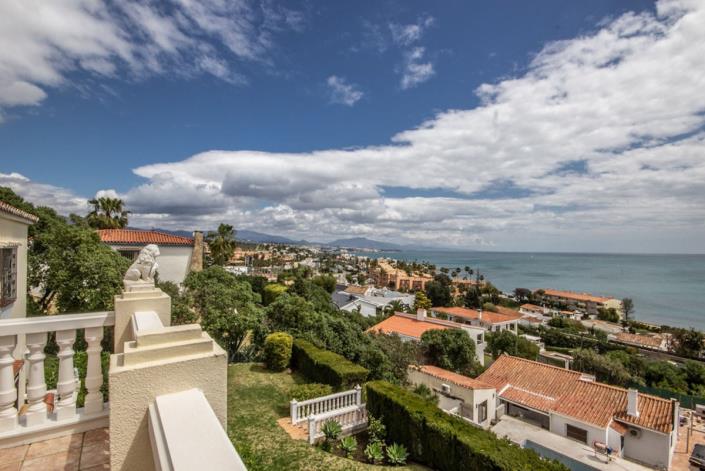 Image No.3-Villa / Détaché de 4 chambres à vendre à Estepona