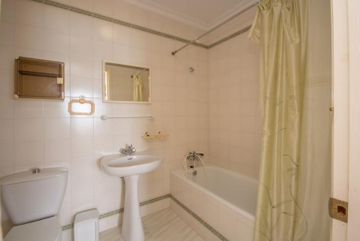 Image No.32-Villa / Détaché de 4 chambres à vendre à Estepona