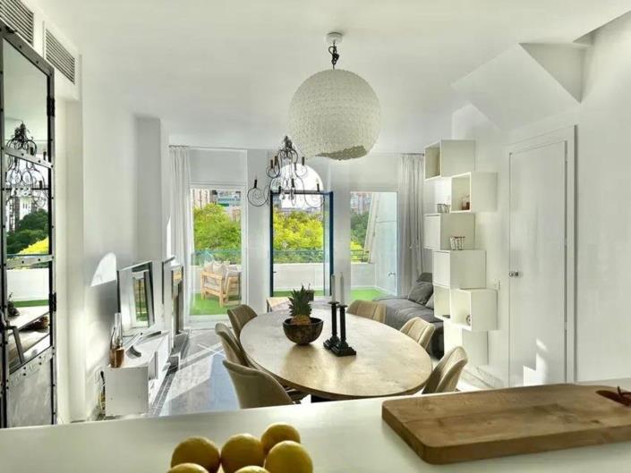 Image No.11-2 Bed Apartment for sale