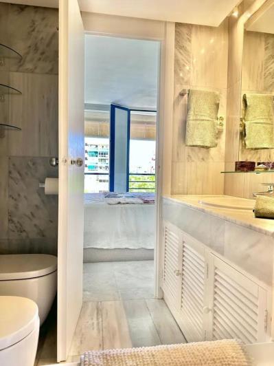 Image No.22-2 Bed Apartment for sale