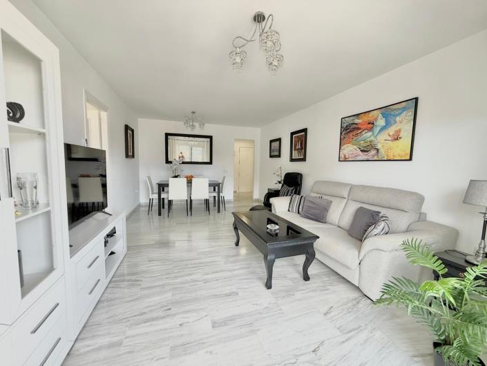 Image No.10-2 Bed Apartment for sale