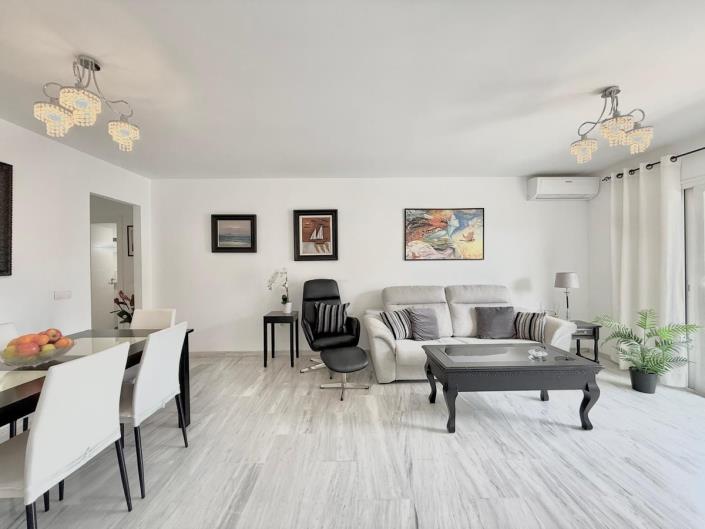 Image No.11-2 Bed Apartment for sale