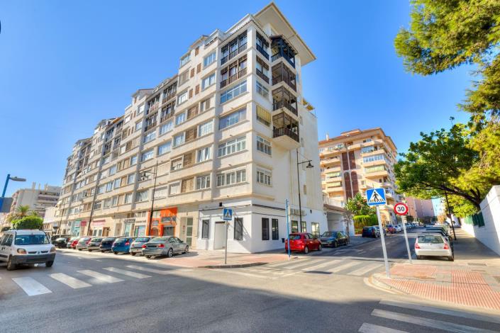 Image No.1-2 Bed Apartment for sale