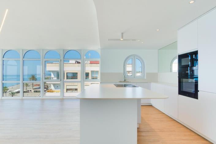 Image No.18-3 Bed Penthouse for sale