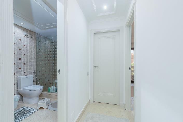 Image No.23-3 Bed Apartment for sale