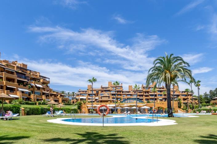 Image No.33-3 Bed Apartment for sale