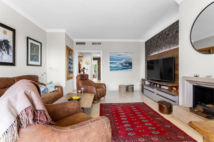 Image No.4-2 Bed Apartment for sale