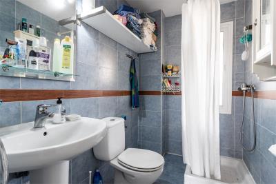 12-9d2414e6554ff283a7dbb3894364f2bd