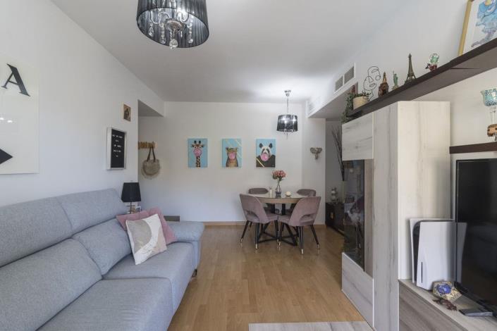 Image No.4-2 Bed Apartment for sale